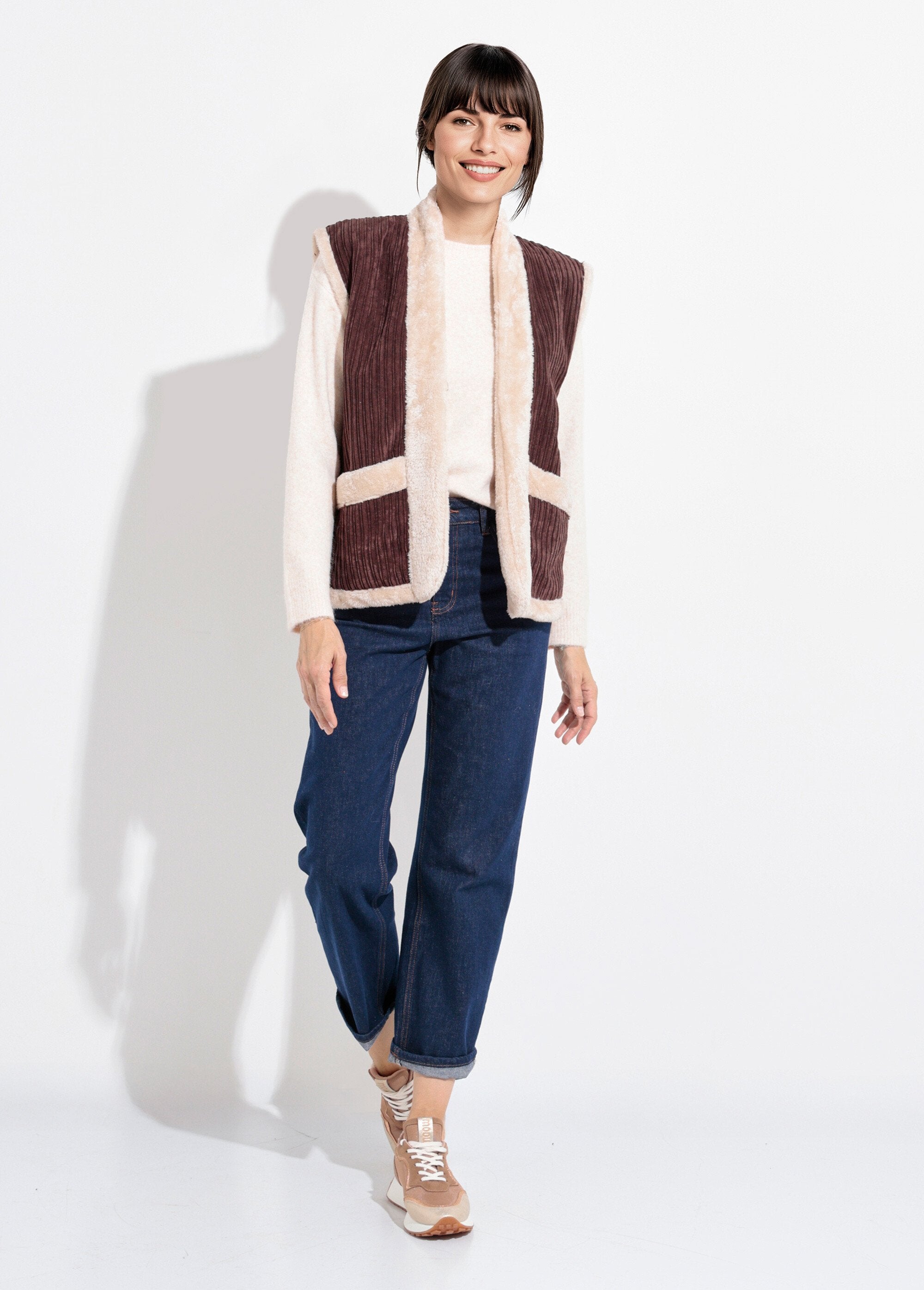 Chaqueta_sin_mangas_de_terciopelo_y_piel_Castaño_SF1_slim
